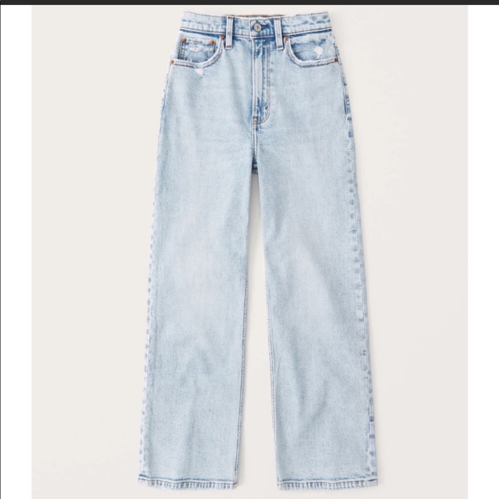 COPY - NWT Abercrombie Ultra High Ride Cropped Wide Leg Jeans - 30 LONG